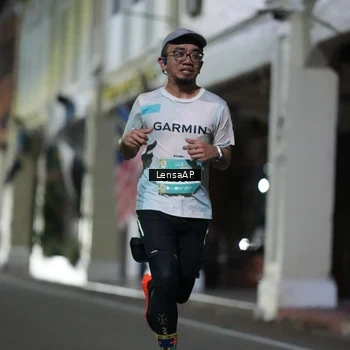 Runner Photo 5865262