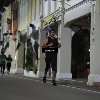 Runner Photo 5865265