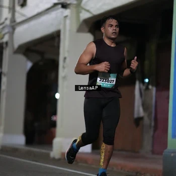 Runner Photo 5865269