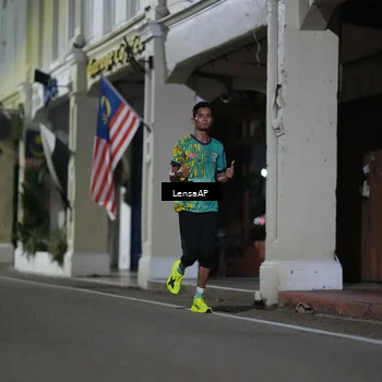 Runner Photo 5865281