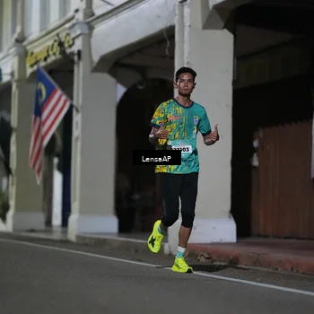 Runner Photo 5865283
