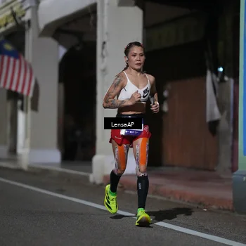 Runner Photo 5865298