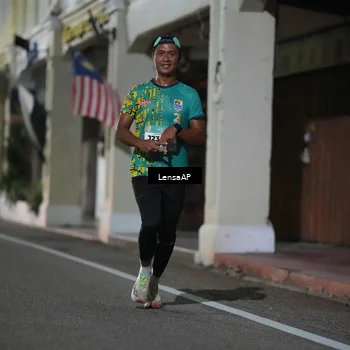 Runner Photo 5865299