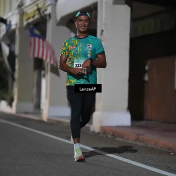 Runner Photo 5865300