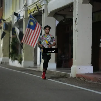 Runner Photo 5865307