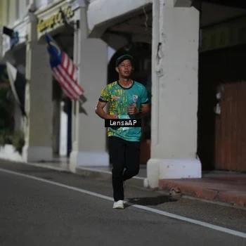 Runner Photo 5865340