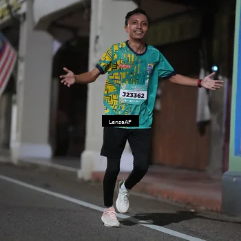 Runner Photo 5865351