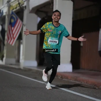 Runner Photo 5865355