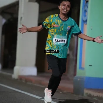 Runner Photo 5865356