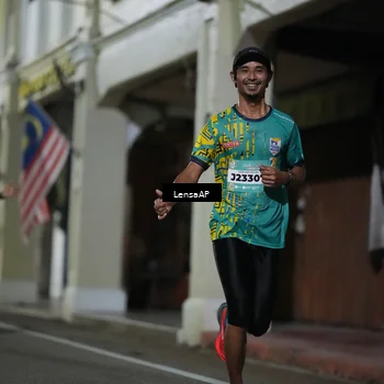 Runner Photo 5865379
