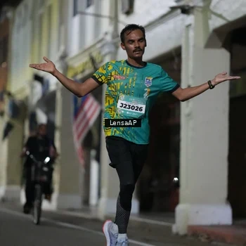 Runner Photo 5865381