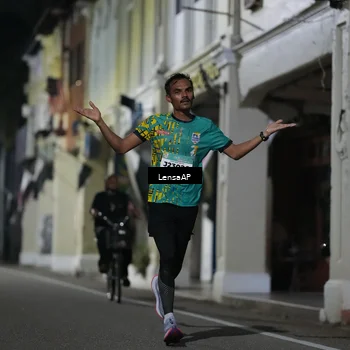 Runner Photo 5865383