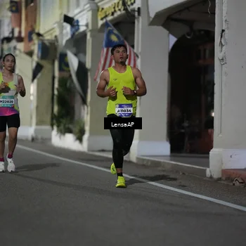 Runner Photo 5865390