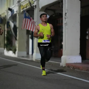 Runner Photo 5865393
