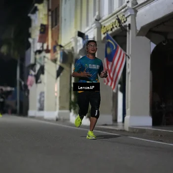 Runner Photo 5865407