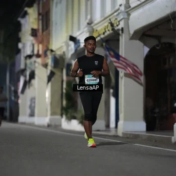 Runner Photo 5865415