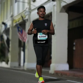 Runner Photo 5865421