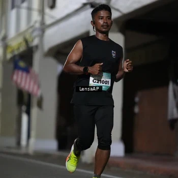 Runner Photo 5865422