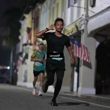 Runner Photo 5865445