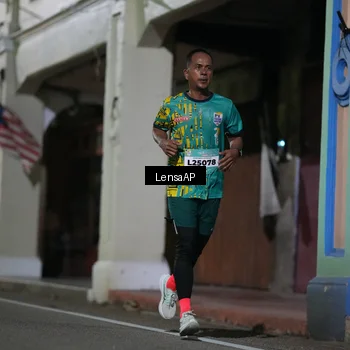 Runner Photo 5865475