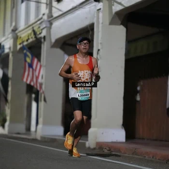 Runner Photo 5865491