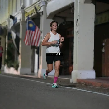 Runner Photo 5865496