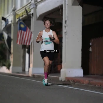 Runner Photo 5865498
