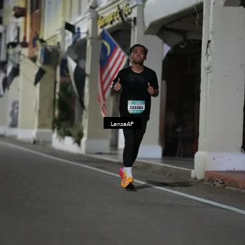 Runner Photo 5865523