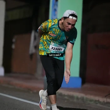 Runner Photo 5865542