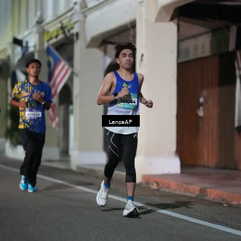 Runner Photo 5865587