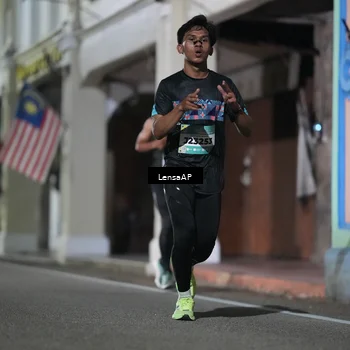 Runner Photo 5865634