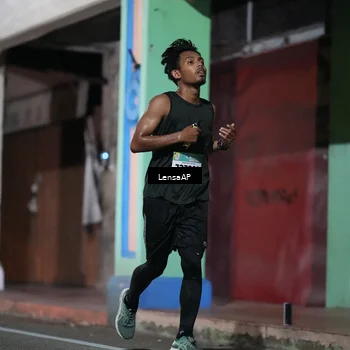 Runner Photo 5865638