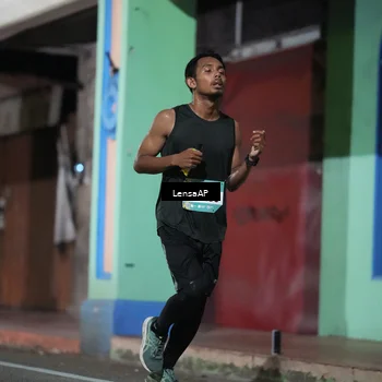 Runner Photo 5865639