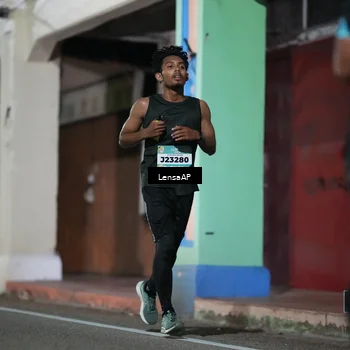 Runner Photo 5865640