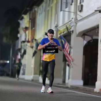 Runner Photo 5865644