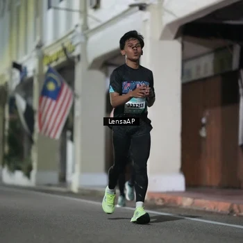 Runner Photo 5865649