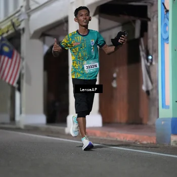 Runner Photo 5865657