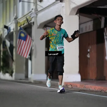 Runner Photo 5865662
