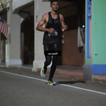 Runner Photo 5865666
