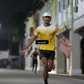 Runner Photo 5865672