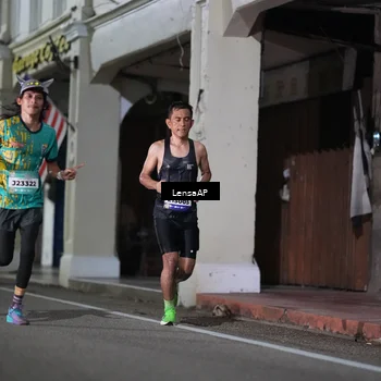 Runner Photo 5865692
