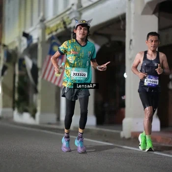 Runner Photo 5865693