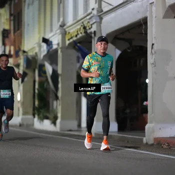 Runner Photo 5865701
