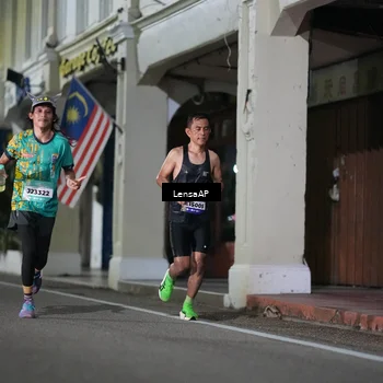 Runner Photo 5865703