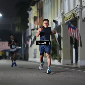 Runner Photo 5865704