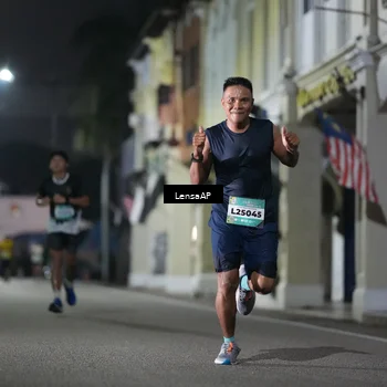 Runner Photo 5865705