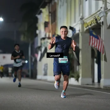 Runner Photo 5865706