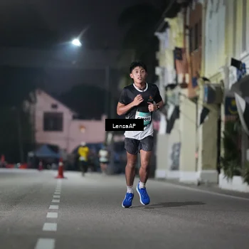 Runner Photo 5865709