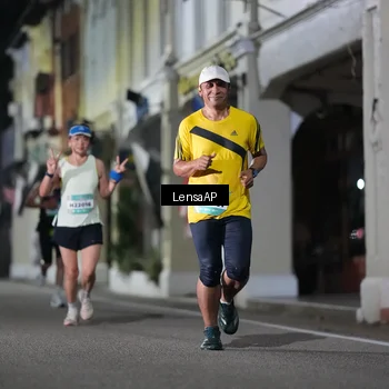 Runner Photo 5865716