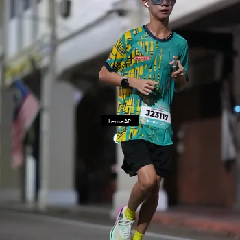Runner Photo 5865747